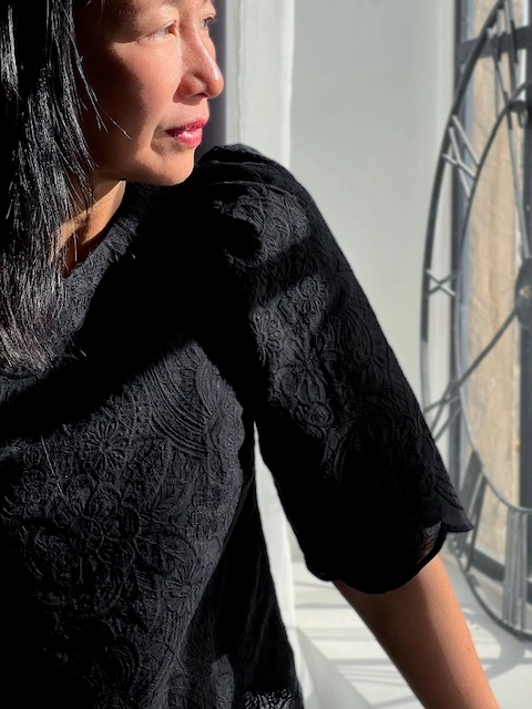 tissu broderie anglaise - Luna – Image 2